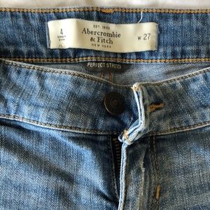 Abercrombie & Fitch Shorts - Abercrombie & Fitch denim shorts Abercrombie & Fitch Shorts - Abercrombie & Fitch denim shorts